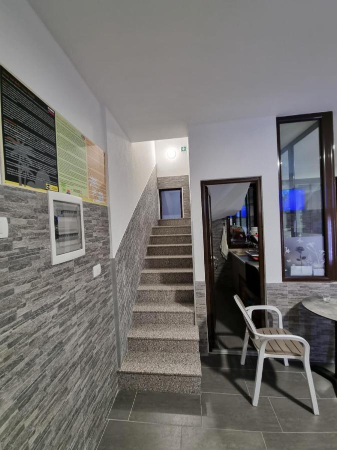 Hostel Bellavista Копер Экстерьер фото