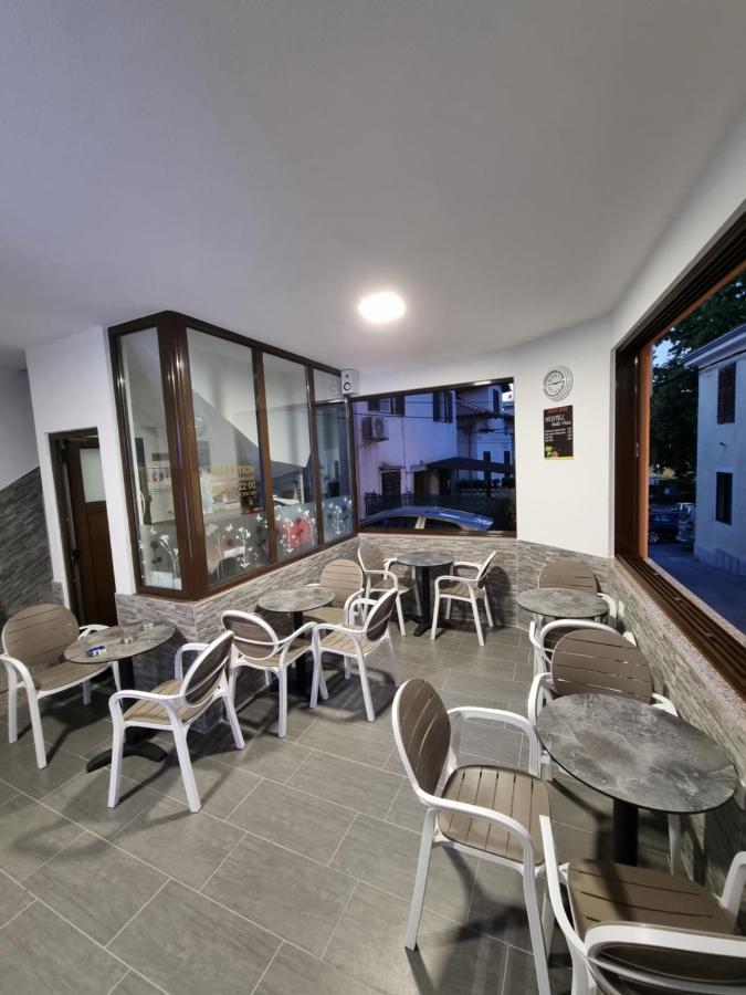 Hostel Bellavista Копер Экстерьер фото